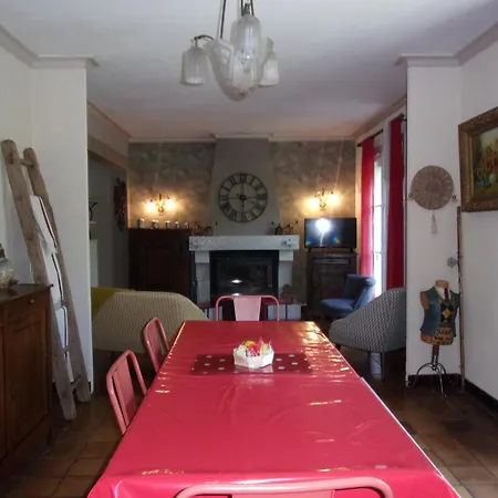 Holiday home Maison De Famille A La Campagne *