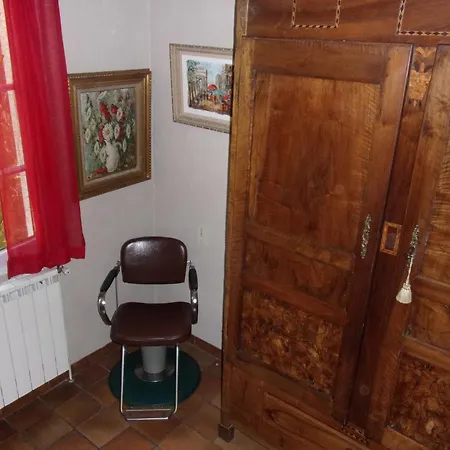 Maison De Famille A La Campagne Holiday home Garindein
