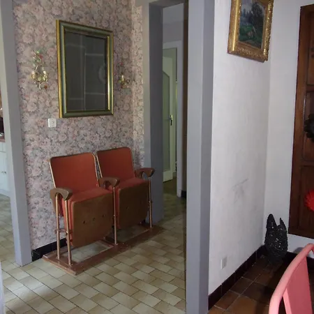 Maison De Famille A La Campagne * Garindein